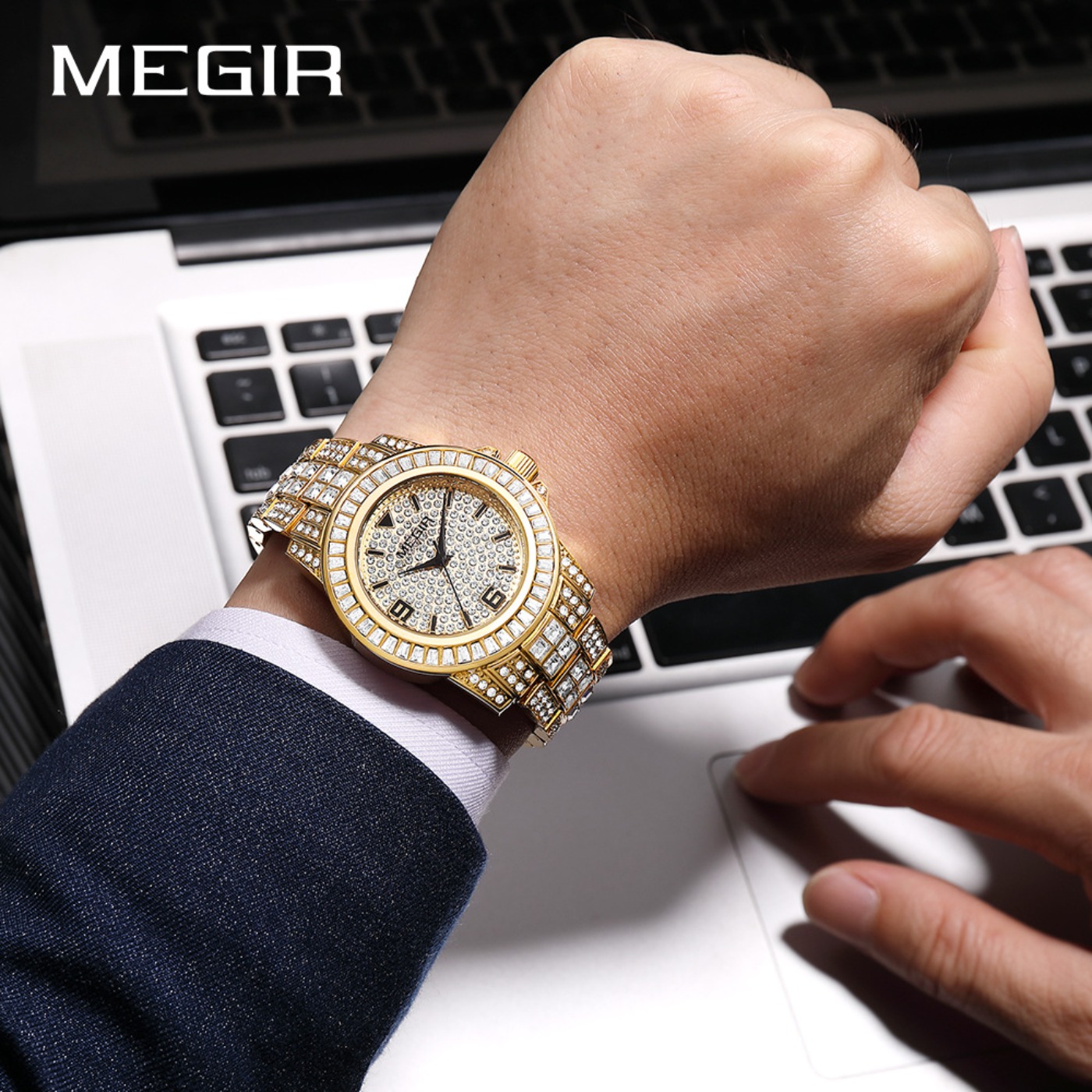 MEGIR Luxury Diamond Watches U - Luxury Watch And Bracelet 评论和价格